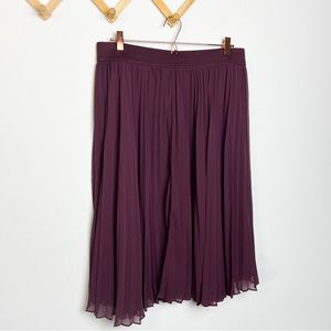 lane bryant pleated plum skirt NWOT 18/20
